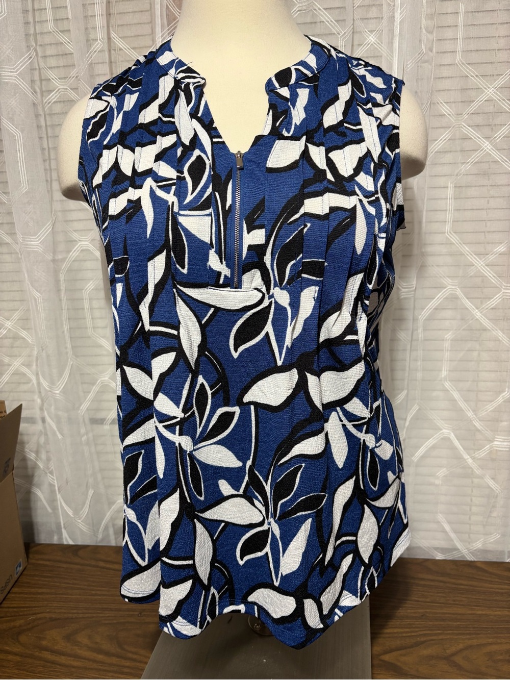 Fred David 3X Sleeveless Blue Leaf-Print Zip Front Women's Top 26 p2p 29L
